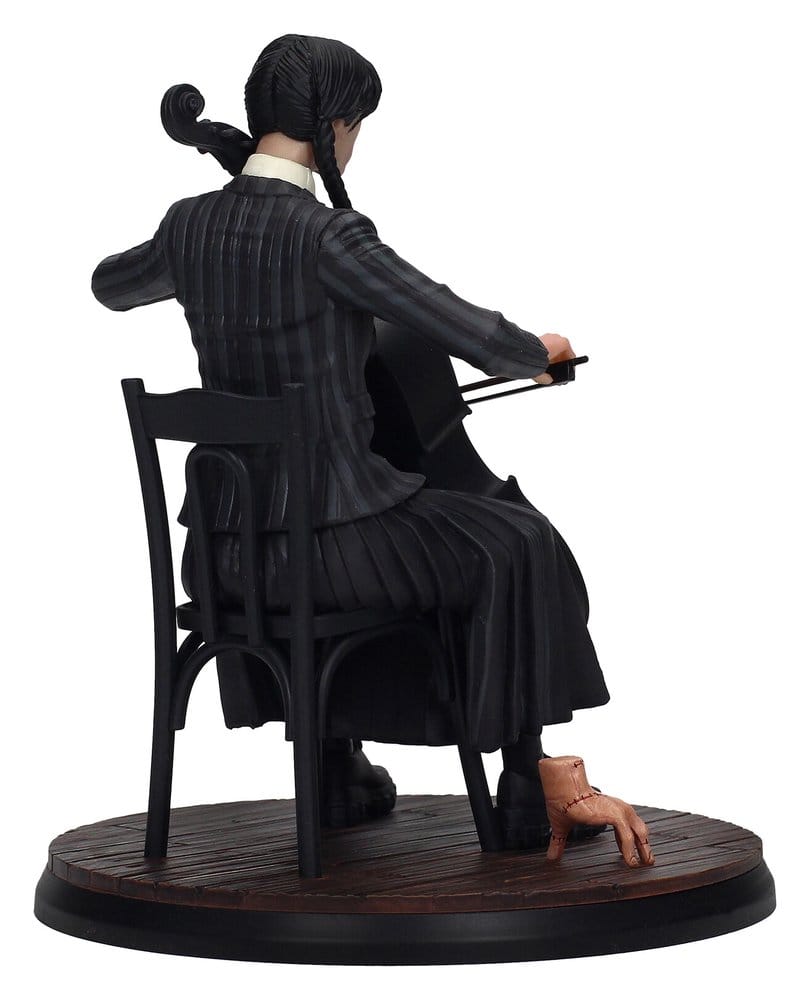 Wednesday Cello-Figur mit figurativem Schlüsselanhänger 20 cm - Preorder - ETA: 25.09.2026
