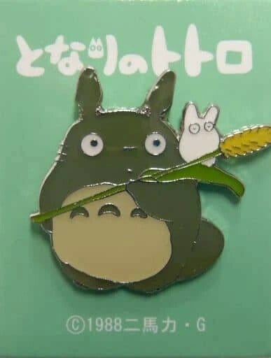 Mein Nachbar Totoro Anstecker Big Totoro with Wheat ear - Preorder - ETA: 25.11.2026