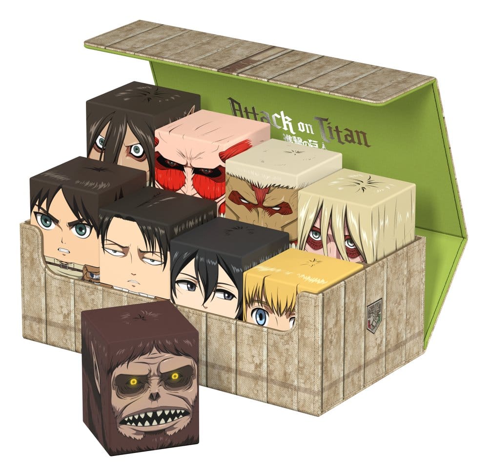 Squaroes Squaroe Attack on Titan Collectors Case - Shiganshina District - Versand: 7 Tage nach Bestellung