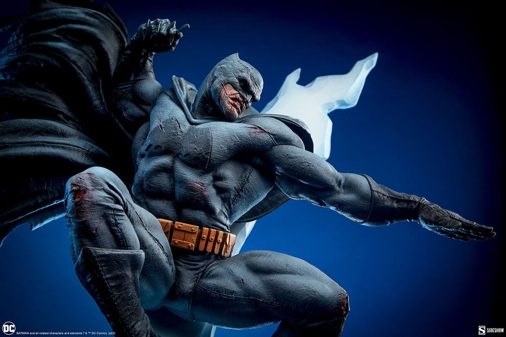DC Comics Premium Format Statue Batman: The Dark Knight Returns 80 cm - Preorder - ETA: 25.04.2028
