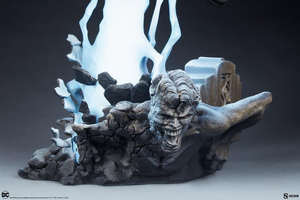 DC Comics Premium Format Statue Batman: The Dark Knight Returns 80 cm - Preorder - ETA: 25.04.2028