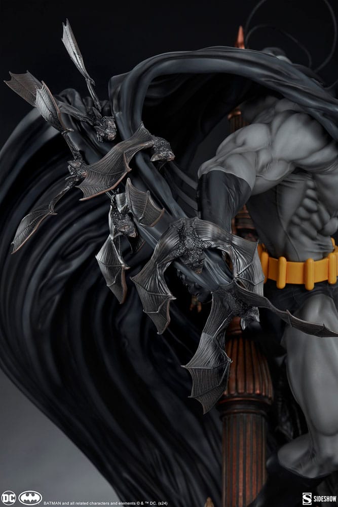 DC Comics Premium Format Statue Batman (Black Variant) Sideshow Exclusive 68 cm - Versand: 5-7 Tage nach Bestellung