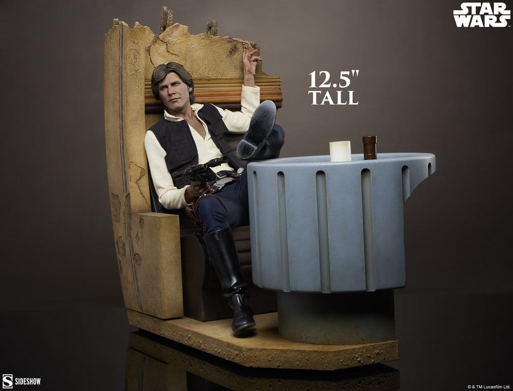 Star Wars Episode IV Mixed Media Premium Format Figur Han Solo: Sorry About the Mess 32 cm - Preorder - ETA: 25.01.2027