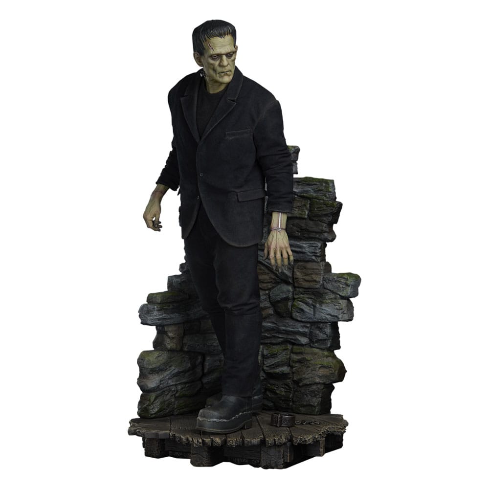 Frankenstein Premium Format Mixed Media Statue Frankenstein (Fabric Costume) 57 cm  - Preorder - ETA: 25.09.2026
