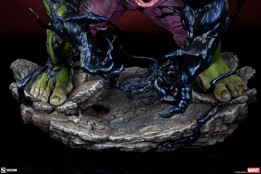 Marvel Premium Format Statue Venomized Hulk 63 cm  - Preorder - ETA: 27.07.2026