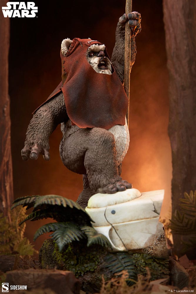 Star Wars: Episode VI - Die Rückkehr der Jedi-Ritter Premium Format Statue Wicket 46 cm - Preorder - ETA: 25.02.2026
