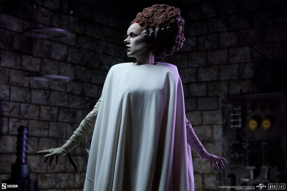 Frankensteins Braut Premium Format Mixed Media Statue The Bride of Frankenstein (Fabric Costume) 55 cm  - Preorder - ETA: 25.11.2026