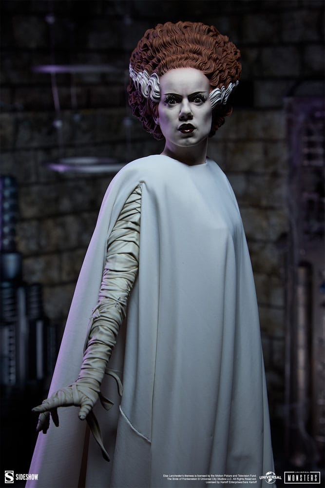 Frankensteins Braut Premium Format Mixed Media Statue The Bride of Frankenstein (Fabric Costume) 55 cm  - Preorder - ETA: 25.11.2026