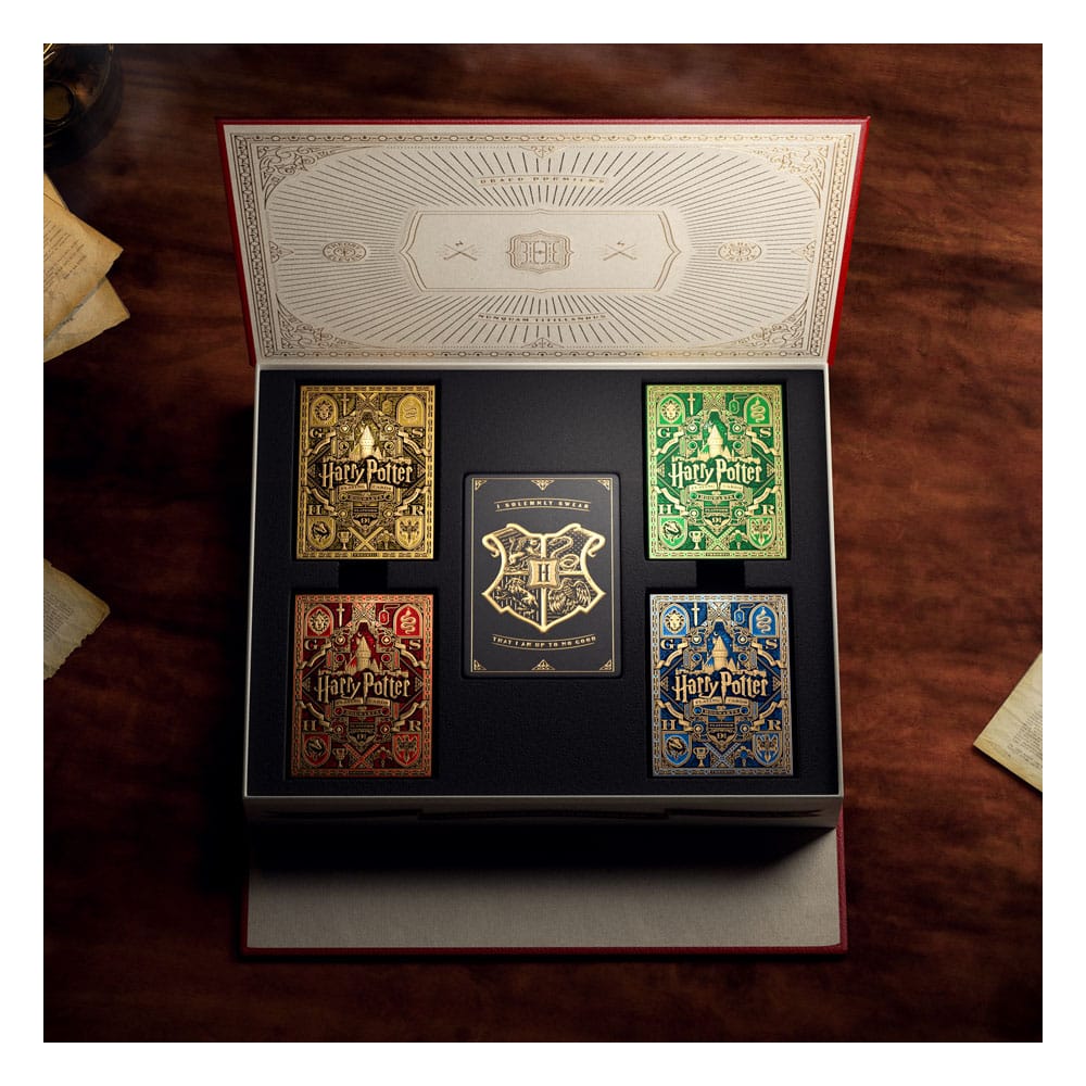 Harry Potter Spielkarten Box Set (4 Decks) - Versand: 5-7 Tage nach Bestellung