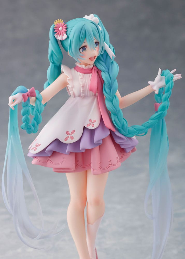 Hatsune Miku PVC Statue Hatsune Miku Wonderland Rapunzel Ver. 18 cm           - Versand: 5-7 Tage nach Bestellung