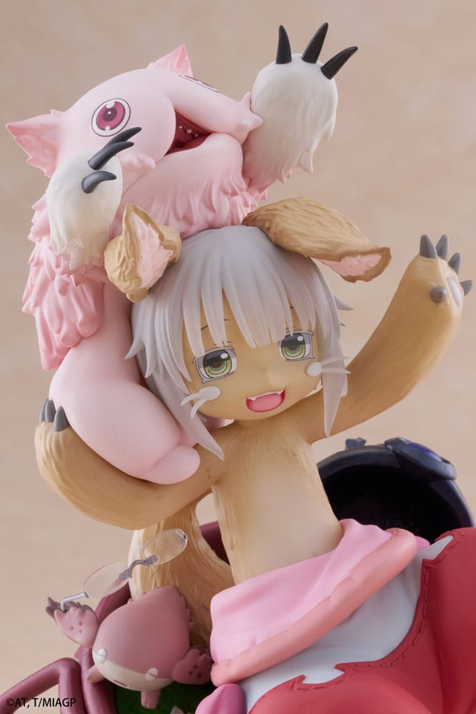 Made in Abyss: The Golden City of the Scorching Sun AMP+ PVC Statue Nanachi My Treasure Reissue 16 cm - Preorder - ETA: 25.12.2025
