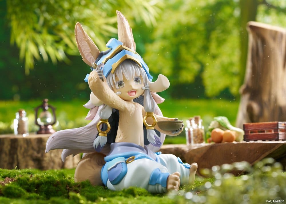 Made in Abyss Desktop Cute PVC Figur Nanachi (Mealtime ver.) 13 cm - Preorder - ETA: 25.07.2026
