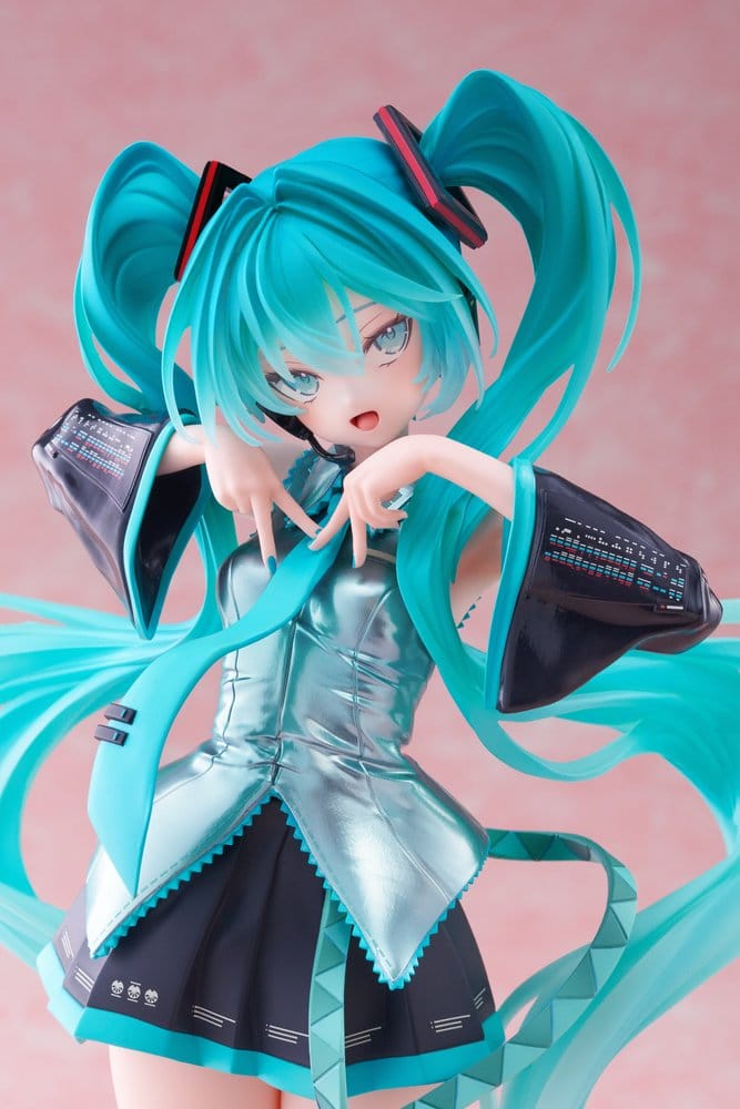 Hatsune Miku T-Most PVC Figur 30 cm - Preorder - ETA: 25.09.2026