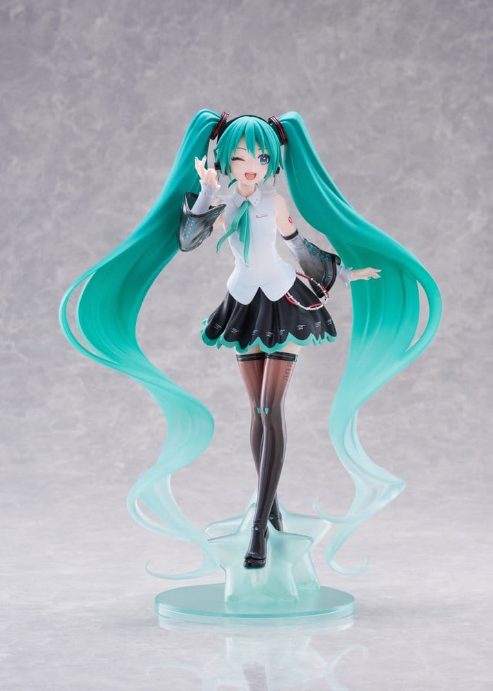 Hatsune Miku T-Most PVC Figur NT Ver. 29 cm - Preorder - ETA: 25.11.2026