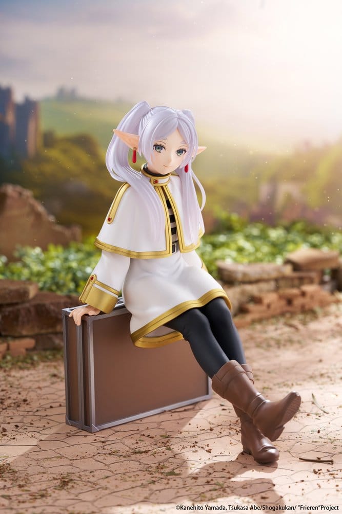 Frieren: Beyond Journey's End PVC Figur Desktop Cute Frieren (Trunk Case Ver.) Reissue 13 cm - Preorder - ETA: 23.10.2026