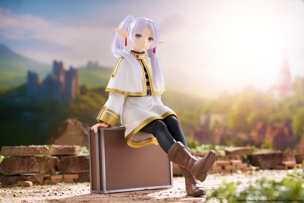 Frieren: Beyond Journey's End PVC Figur Desktop Cute Frieren (Trunk Case Ver.) Reissue 13 cm - Preorder - ETA: 23.10.2026