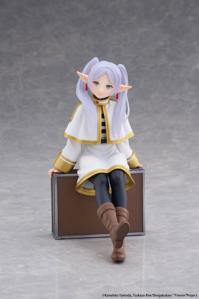 Frieren: Beyond Journey's End PVC Figur Desktop Cute Frieren (Trunk Case Ver.) Reissue 13 cm - Preorder - ETA: 23.10.2026