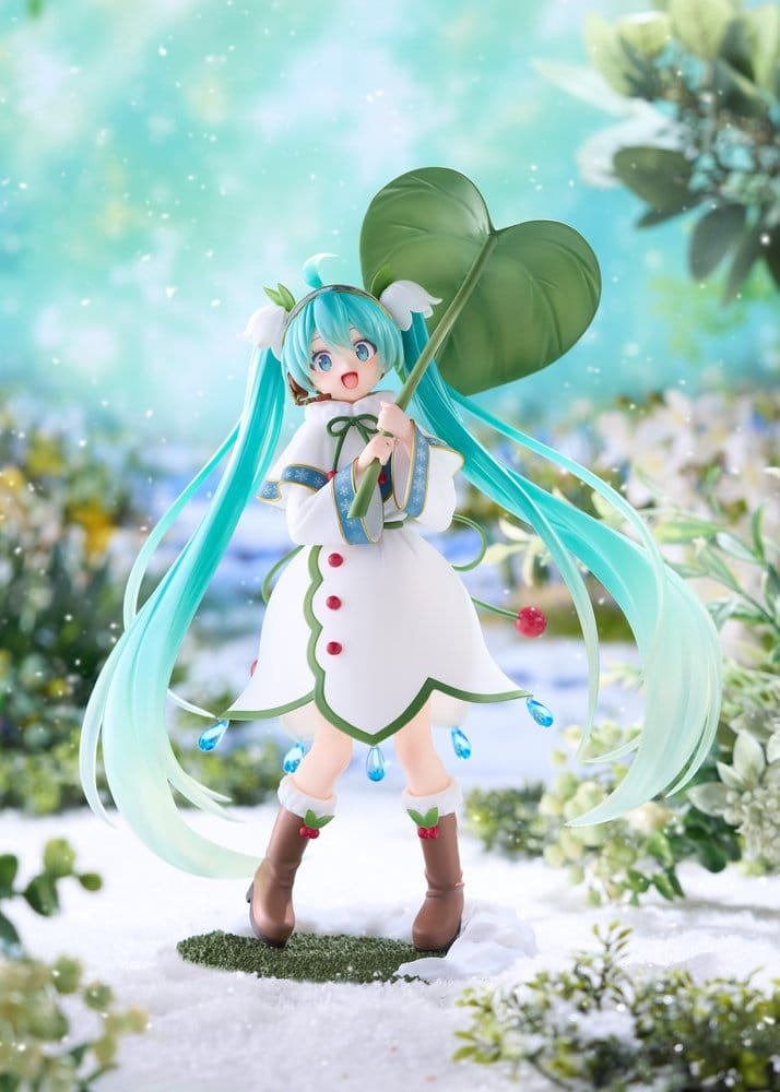 Hatsune Miku AMP+ PVC Figur Snow Miku All Stars 2015 Ver. 22 cm - Preorder - ETA: 25.01.2027