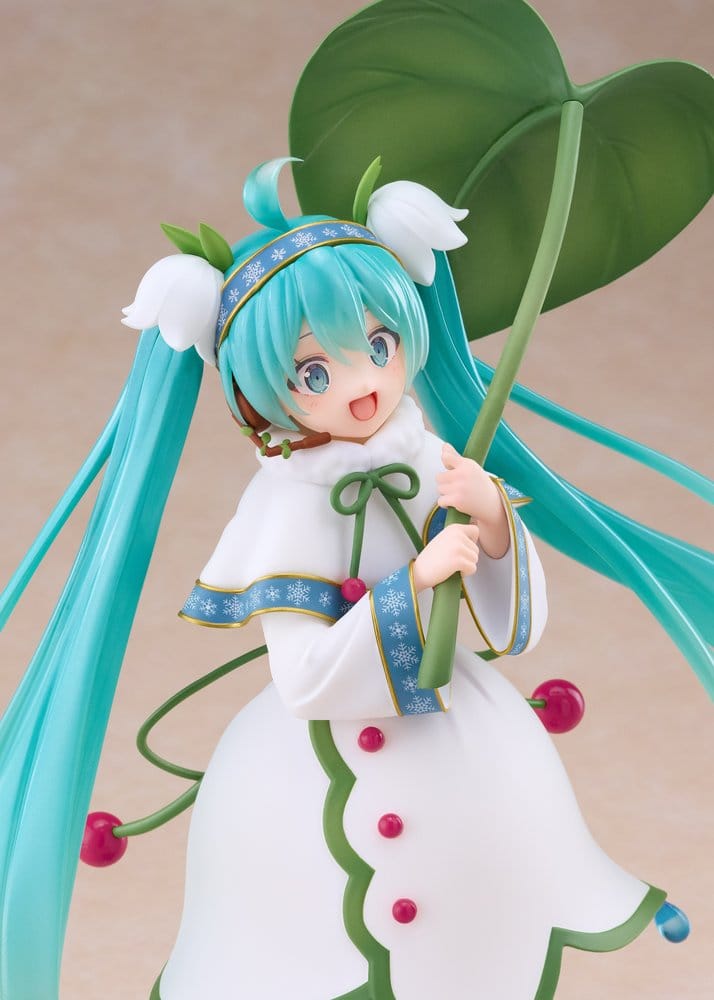 Hatsune Miku AMP+ PVC Figur Snow Miku All Stars 2015 Ver. 22 cm - Preorder - ETA: 25.01.2027