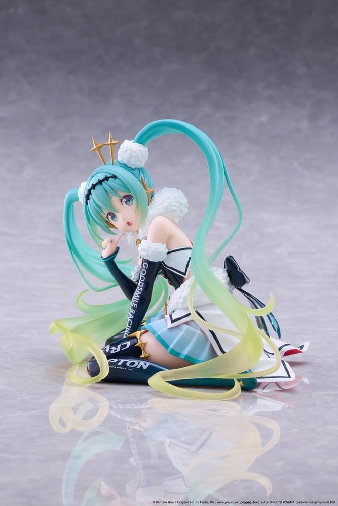 Hatsune Miku Taito Kuji PVC Figur Racing Miku 2018 Ver. Round 8 13 cm - Preorder - ETA: 25.02.2027