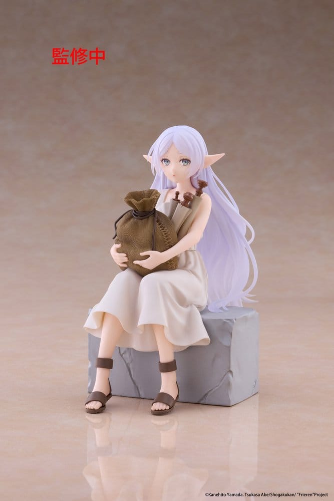 Frieren: Beyond Journey's End Desktop Cute PVC Figur Frieren (In training Ver.) 16 cm - Preorder - ETA: 25.02.2027