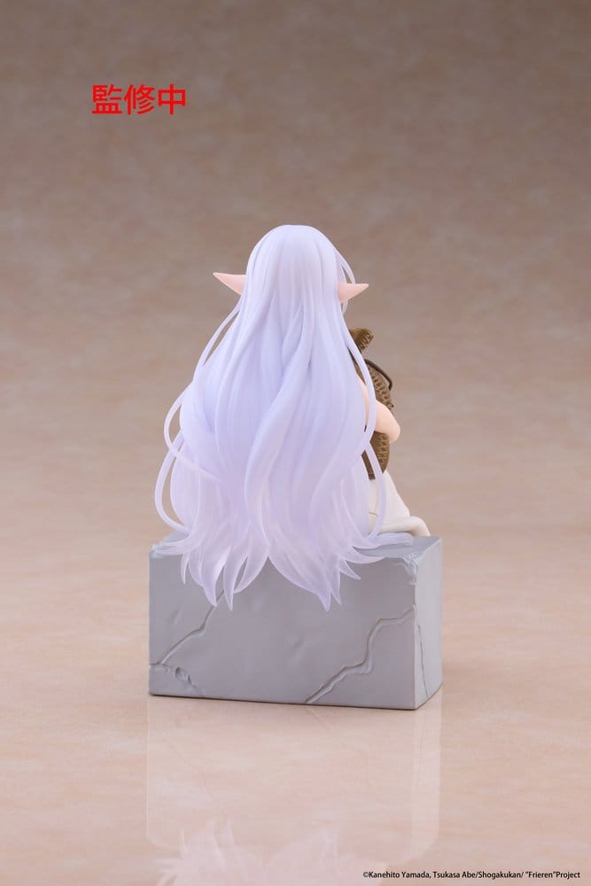 Frieren: Beyond Journey's End Desktop Cute PVC Figur Frieren (In training Ver.) 16 cm - Preorder - ETA: 25.02.2027