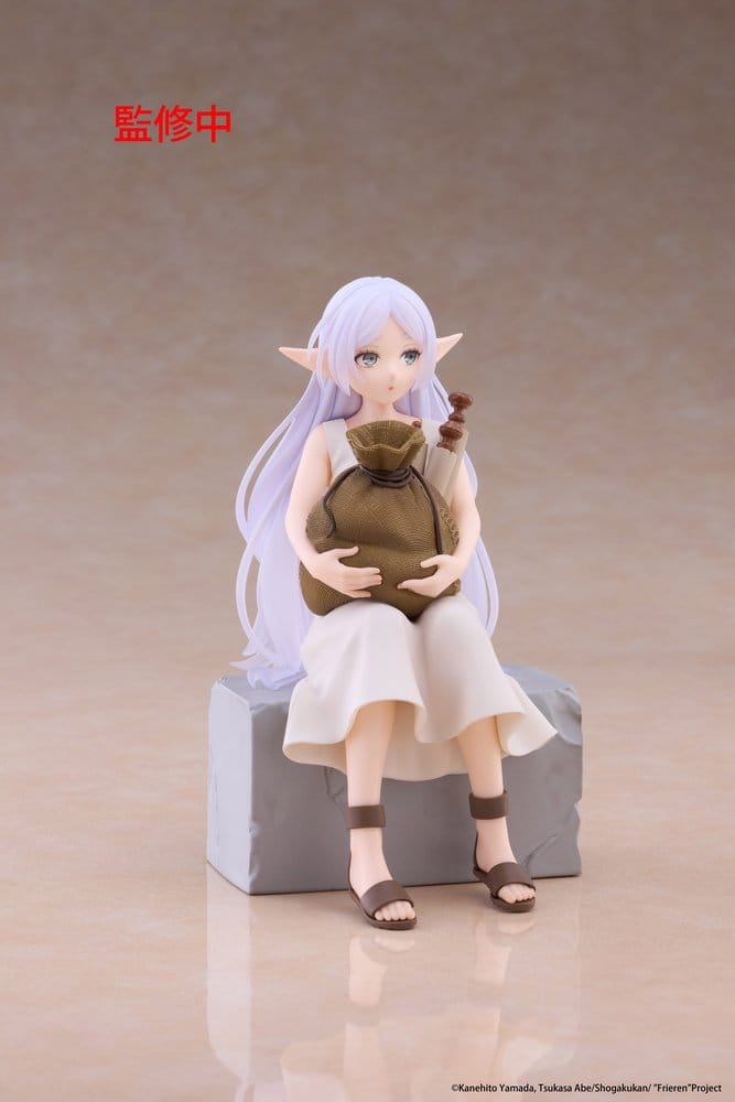 Frieren: Beyond Journey's End Desktop Cute PVC Figur Frieren (In training Ver.) 16 cm - Preorder - ETA: 25.02.2027