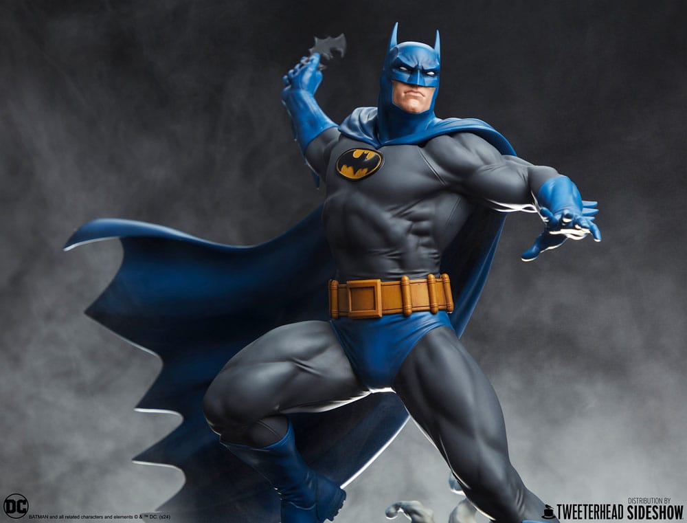 DC Comics Maquette 1/4 Batman (Retro Edition) 66 cm - Preorder - ETA: Ende 12.2025