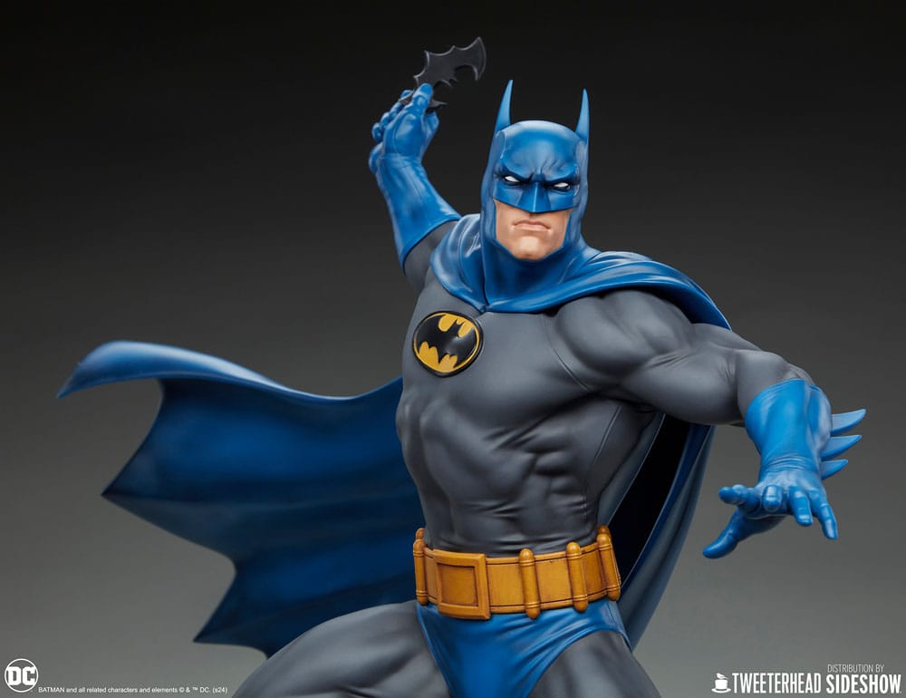 DC Comics Maquette 1/4 Batman (Retro Edition) 66 cm - Preorder - ETA: Ende 12.2025