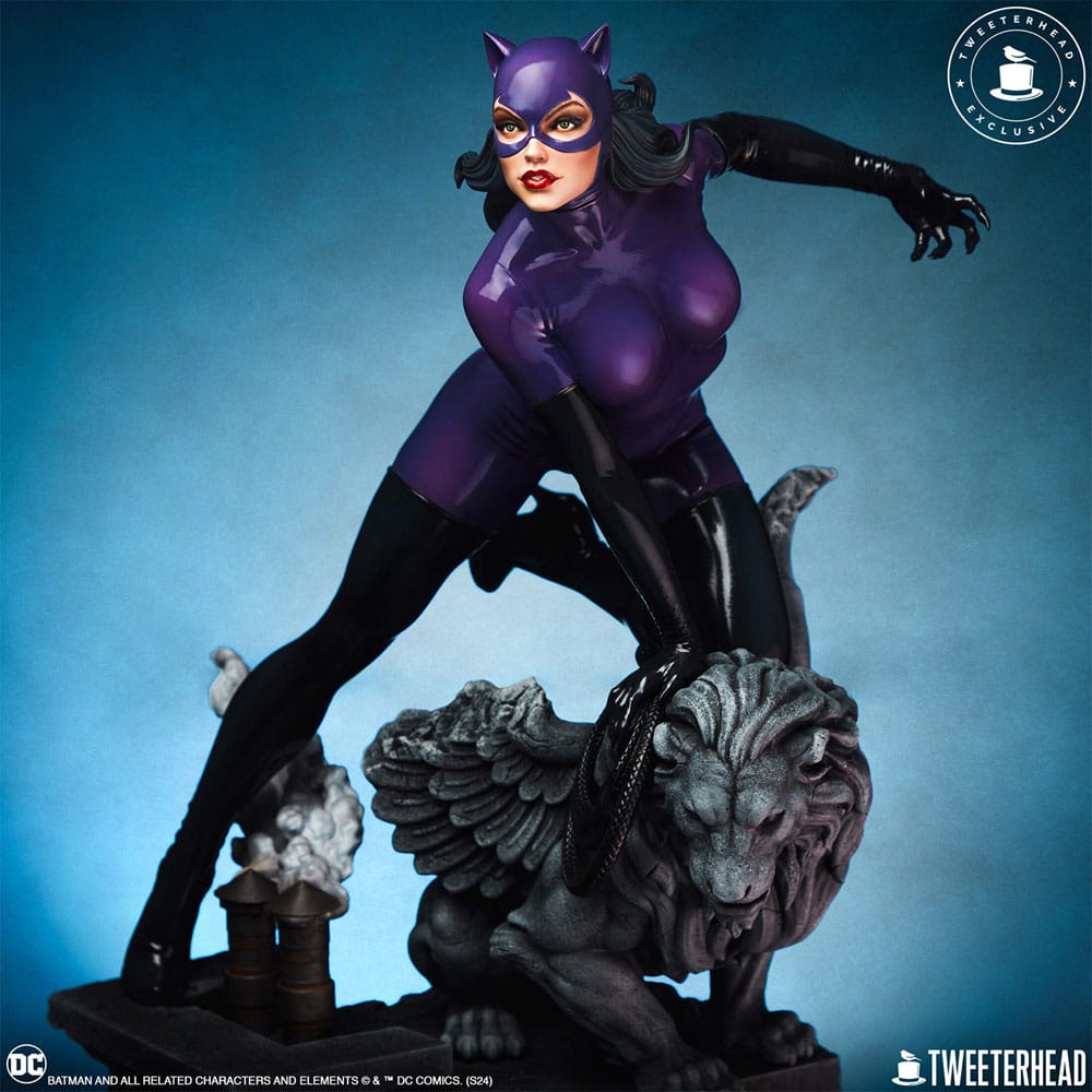 DC Comics Maquette 1/6 Catwoman (Purple Edition) 35 cm - Preorder - ETA: 05.01.2027