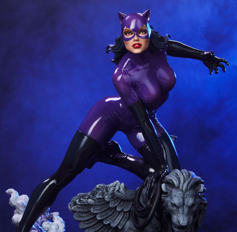DC Comics Maquette 1/6 Catwoman (Purple Edition) 35 cm - Preorder - ETA: 05.01.2027
