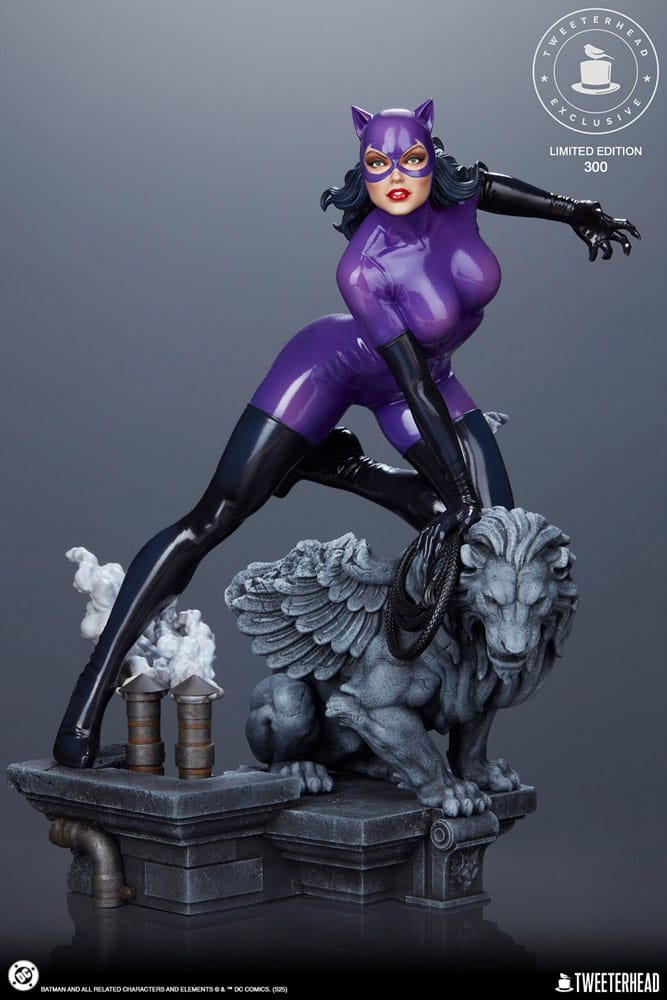 DC Comics Maquette 1/6 Catwoman (Purple Edition) 35 cm - Preorder - ETA: 05.01.2027