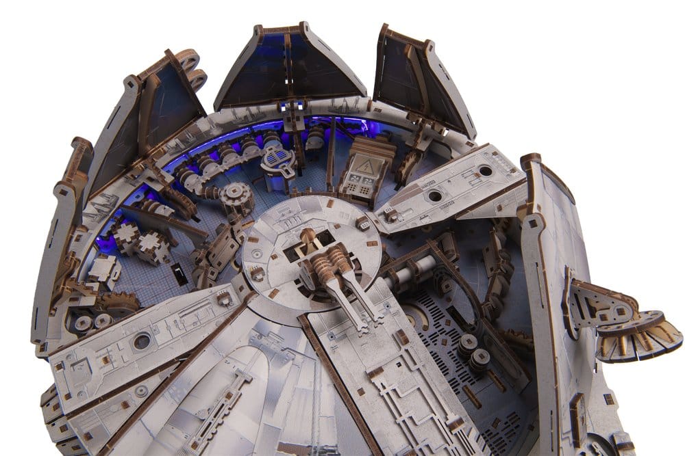 Star Wars 3D-Holzpuzzle Millennium Falcon - Preorder - ETA: 25.09.2026