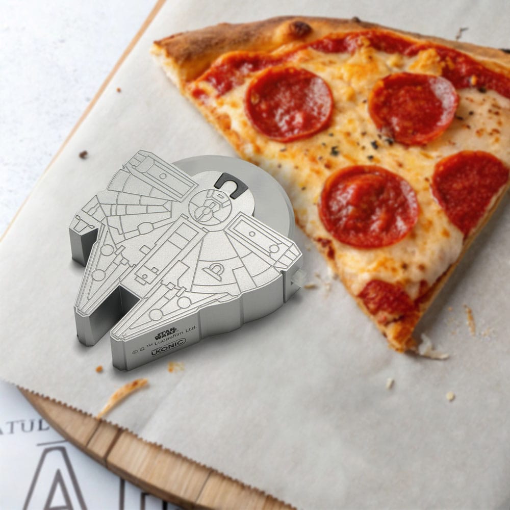 Star Wars Pizzaschneider Millennium Falken - Versand: 7 Tage nach Bestellung