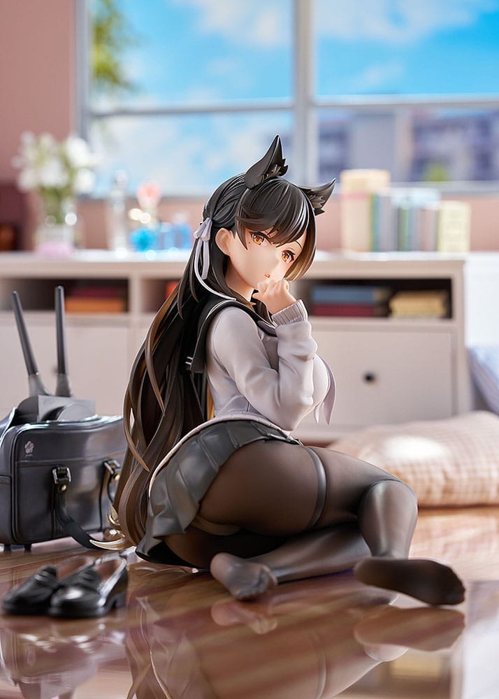 Azur Lane PVC Statue Atago (School Traumerei) 13 cm   - Preorder - ETA: 25.11.2026