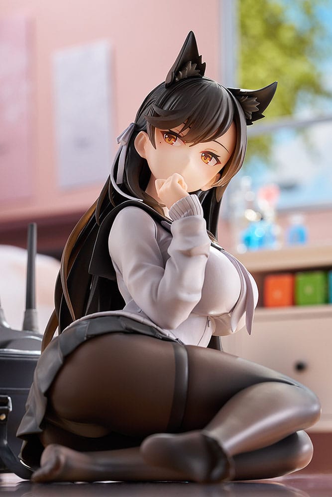 Azur Lane PVC Statue Atago (School Traumerei) 13 cm   - Preorder - ETA: 25.11.2026