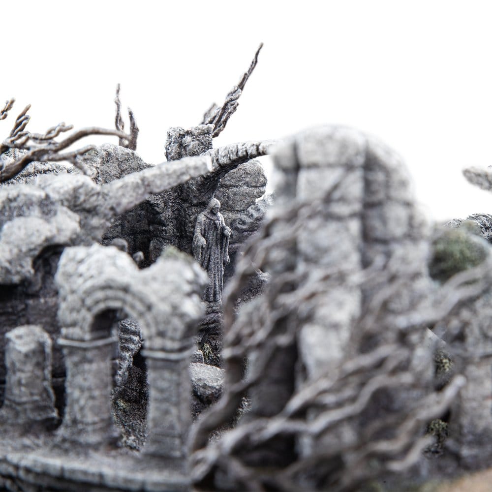 Der Herr der Ringe Umgebung Weathertop Limitierte Auflage 19 cm - Preorder - ETA: 25.05.2027