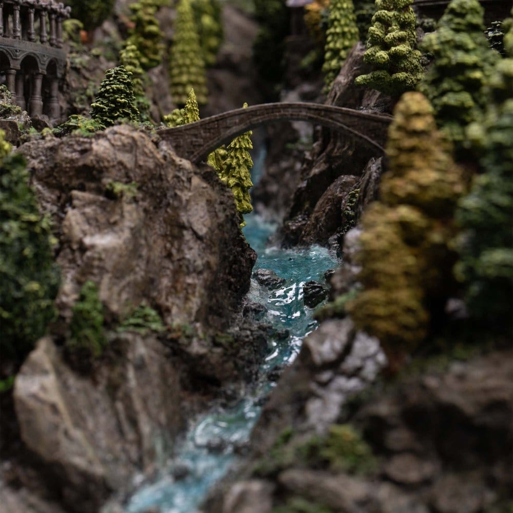 Der Herr der Ringe Miniatur Umgebung Rivendell 28 cm - Preorder - ETA: 25.09.2026