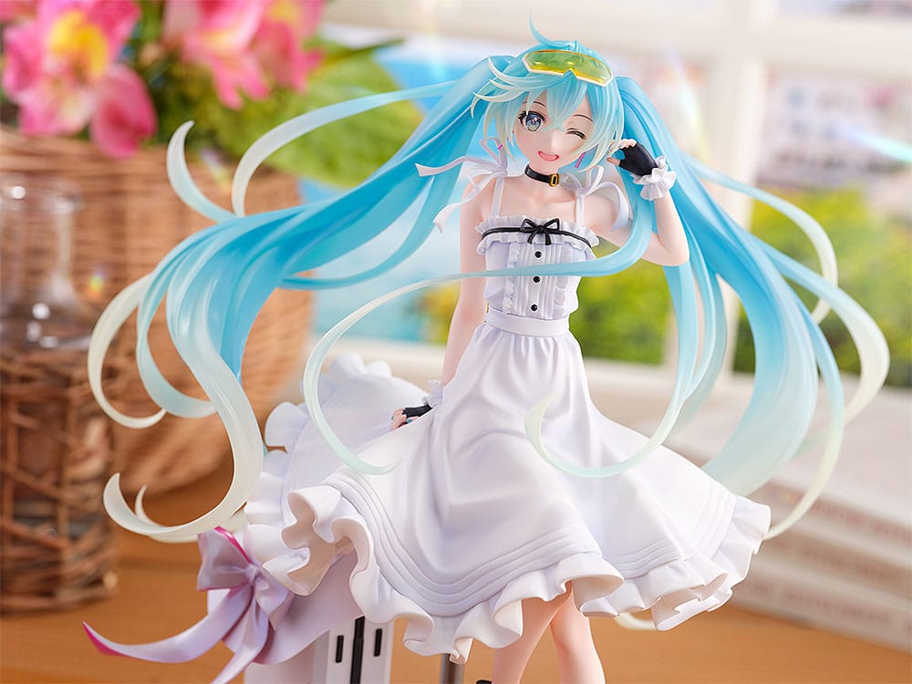 Hatsune Miku GT Project Original PVC Statue 1/7 Vacation Style Ver. 24 cm - Preorder - ETA: 25.12.2025