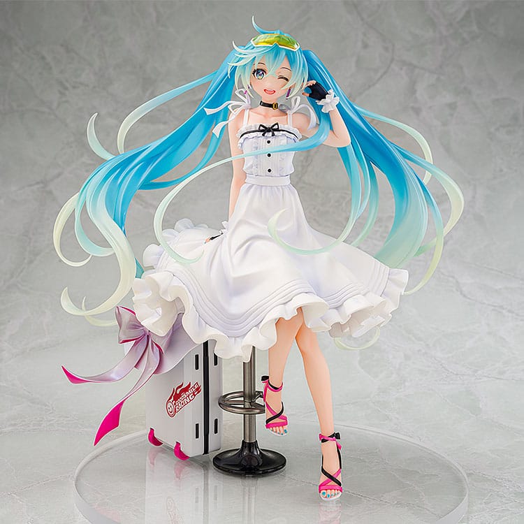 Hatsune Miku GT Project Original PVC Statue 1/7 Vacation Style Ver. 24 cm - Preorder - ETA: 25.12.2025