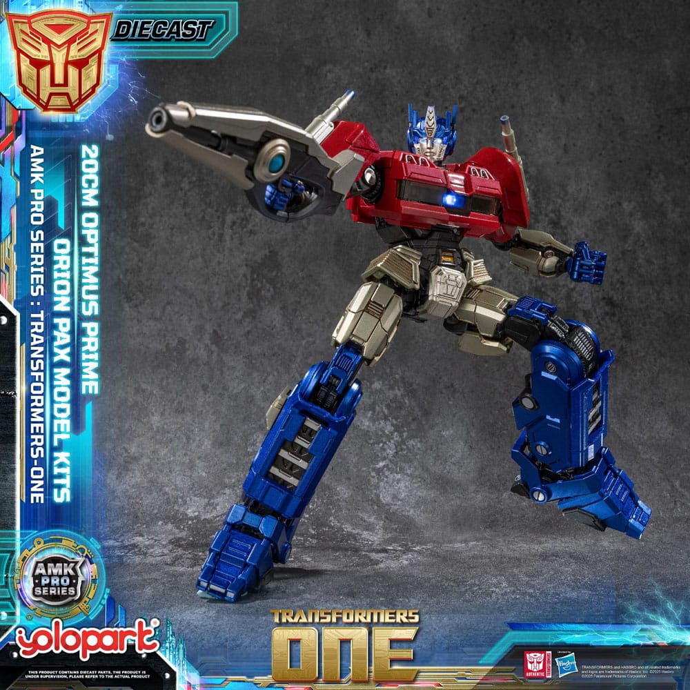 Transformers: Generation One AMK Pro Series Plastic Model Kit Orion Pax/Optimus Prime Final Form 20 cm  - Preorder - ETA: 23.01.2026