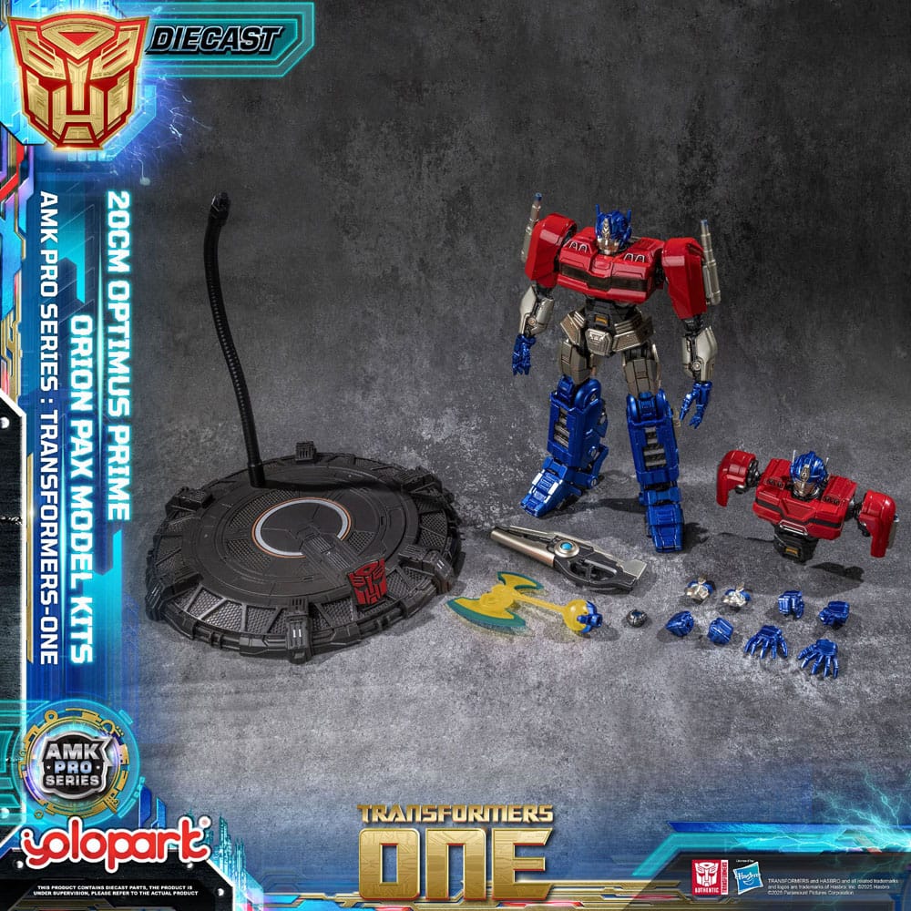 Transformers: Generation One AMK Pro Series Plastic Model Kit Orion Pax/Optimus Prime Final Form 20 cm  - Preorder - ETA: 23.01.2026