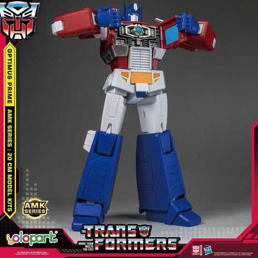 Transformers Generation One AMK Series Plastic Model Kit Optimus Prime 20 cm      - Preorder - ETA: 06.11.2025