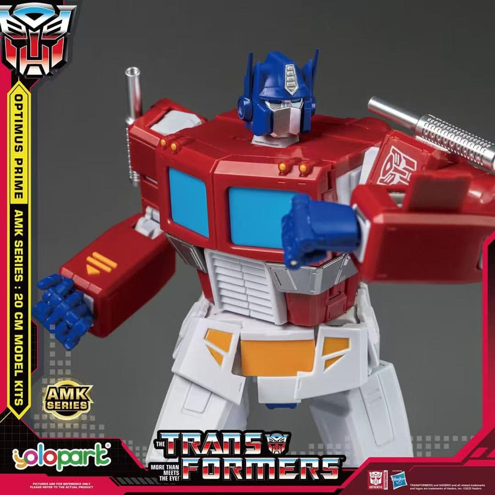 Transformers Generation One AMK Series Plastic Model Kit Optimus Prime 20 cm      - Preorder - ETA: 06.11.2025